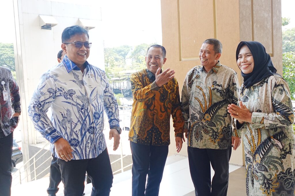 Menyambut kehadiran Bapak Viva Yoga, Wakil Menteri Transmigrasi