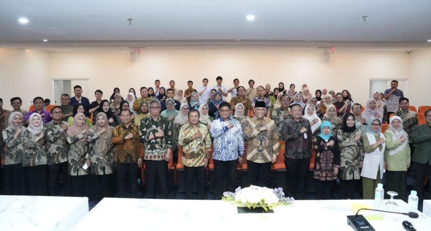 Program Doktor Agribisnis UPN “Veteran” Jawa Timur Gelar Kuliah Tamu Bersama Wakil Menteri Transmigrasi RI